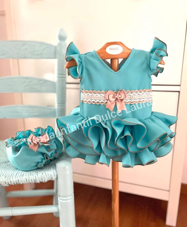 Vestido flamenca liso verde con braguita lazo camel desde 3 meses hasta 24 meses