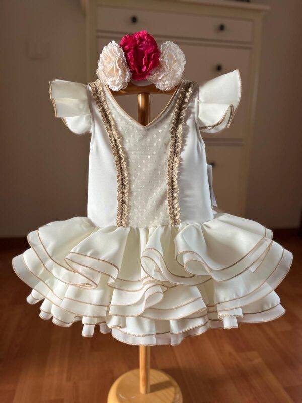Vestido flamenca beig modelo Angeles desde 2 años hasta 6 años
