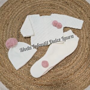Conjunto lana 3 piezas blanco pompones rosa desde 00 hasta 12 meses C9006