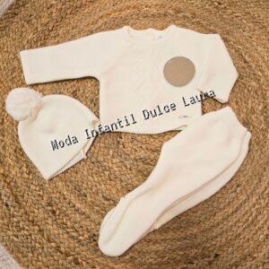 Conjunto lana 3 piezas color beige desde 00 hasta 6 meses C9012