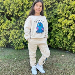 Conjunto sudadera Stich y pantalón largo beige desde 3 años hasta 12 años