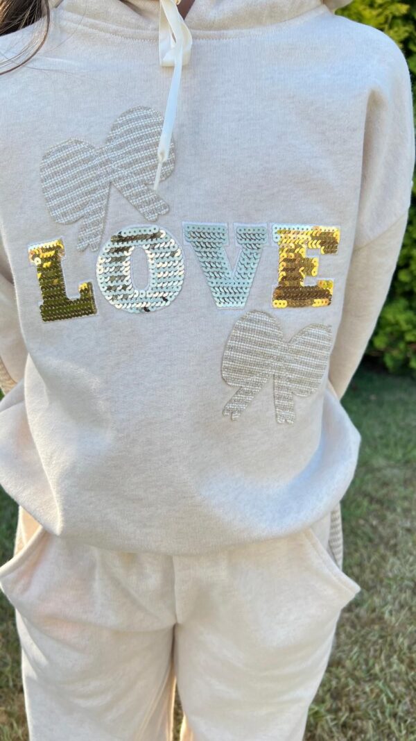 Conjunto sudadera LOVE pantalón largo beige desde 4 hasta 15 años - Imagen 3