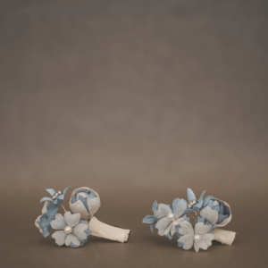 Pack 2 pinzas flor ceremonia azul 93375