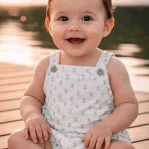 Peto pollitos blanco y verde desde 0 hasta 24 meses t1509