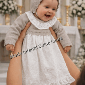 Faldón con capota modelo 26008 desde 0 hasta 6 meses